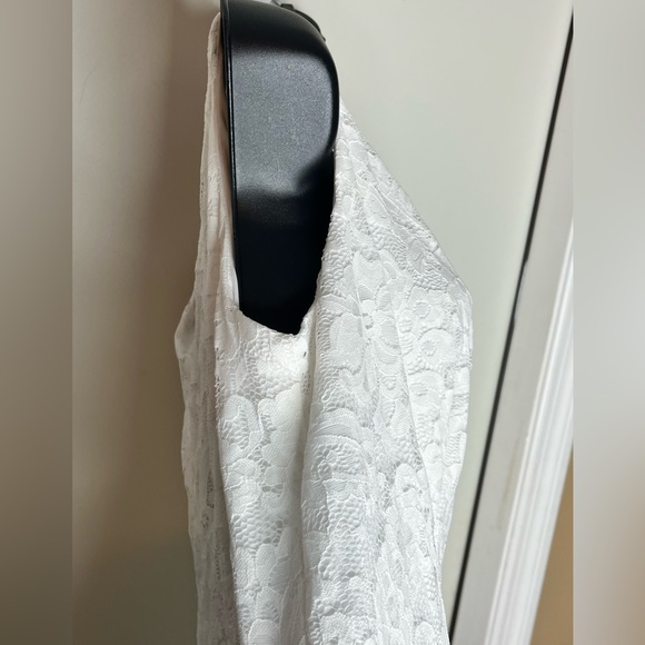 MUADRESS Women's Elegant Floral Lace Sleeveless Crew Neck Hi-Lo Cocktail Dress - Picture 13 of 14